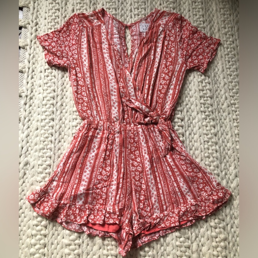 South moon under romper